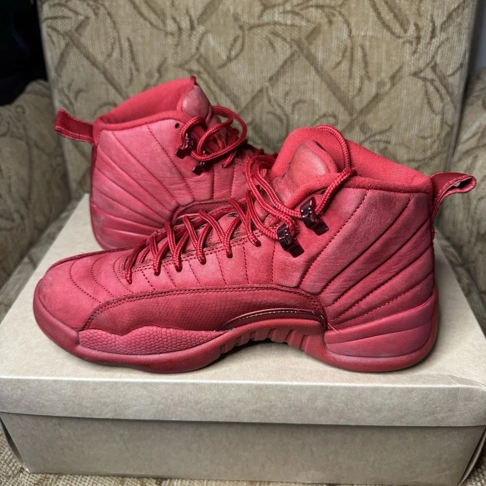 Size 8 -‎ Nike Air Jordan 12 Retro Gym Red 130690-601